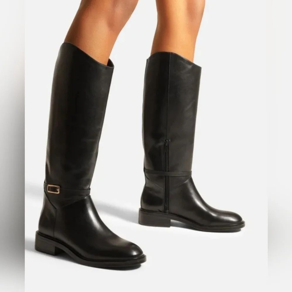 Arezzo Womens Black Leather Knee High Boots Side Zip Gold Buckle Accent Size 9.5